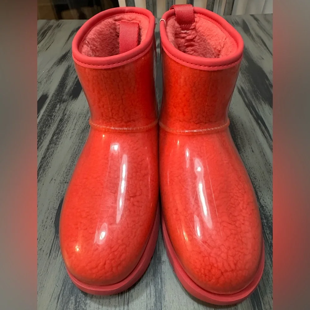 UGG Women's Classic Clear And Red Short Waterproof Boots Size 9 - Picture 15 of 15